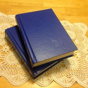 Reader's Digest bundle, home decor or reading